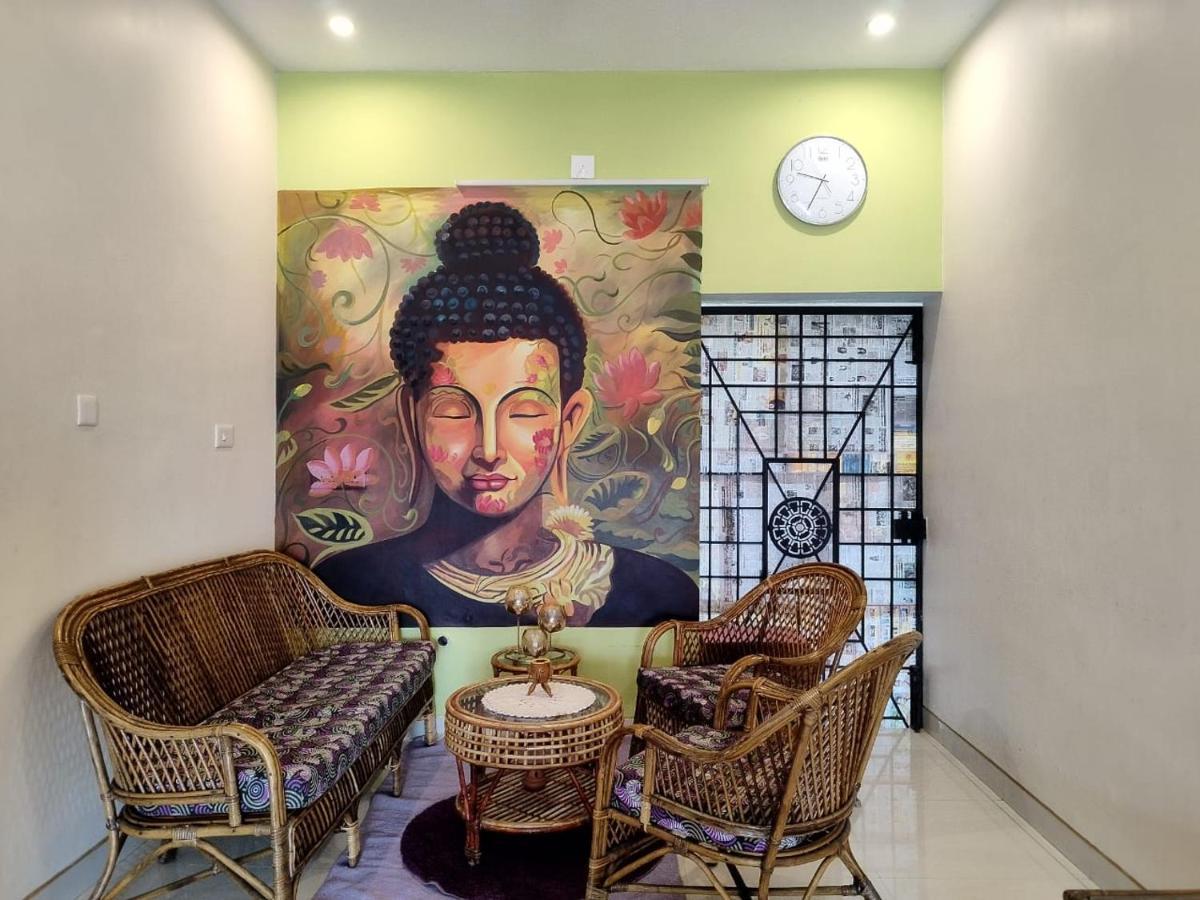 Funk Monk Hostel Auroville Ngoại thất bức ảnh