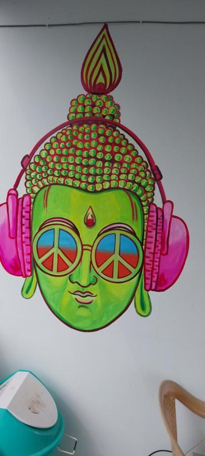 Funk Monk Hostel Auroville Ngoại thất bức ảnh